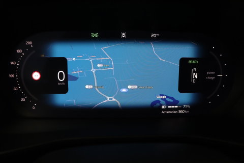 Volvo EX40 Single Motor Extended Range Plus Black Edition | 82 kWh | Panoramadak | Harman/Kardon | Camera