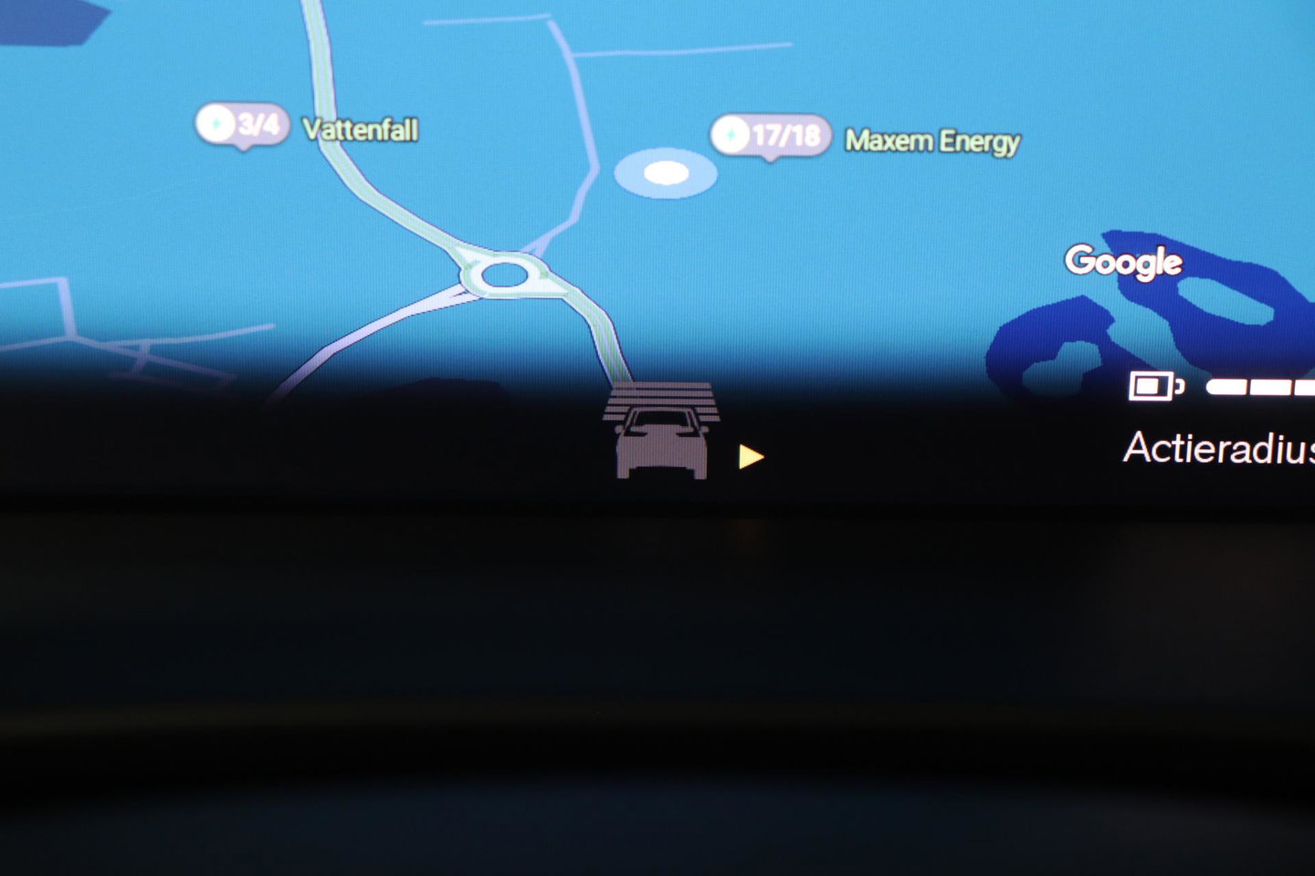 Volvo EX40 Single Motor Extended Range Plus Black Edition | 82 kWh | Panoramadak | Harman/Kardon | Camera