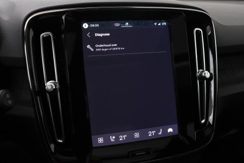 Volvo EX40 Single Motor Extended Range Plus Black Edition | 82 kWh | Panoramadak | Harman/Kardon | Camera