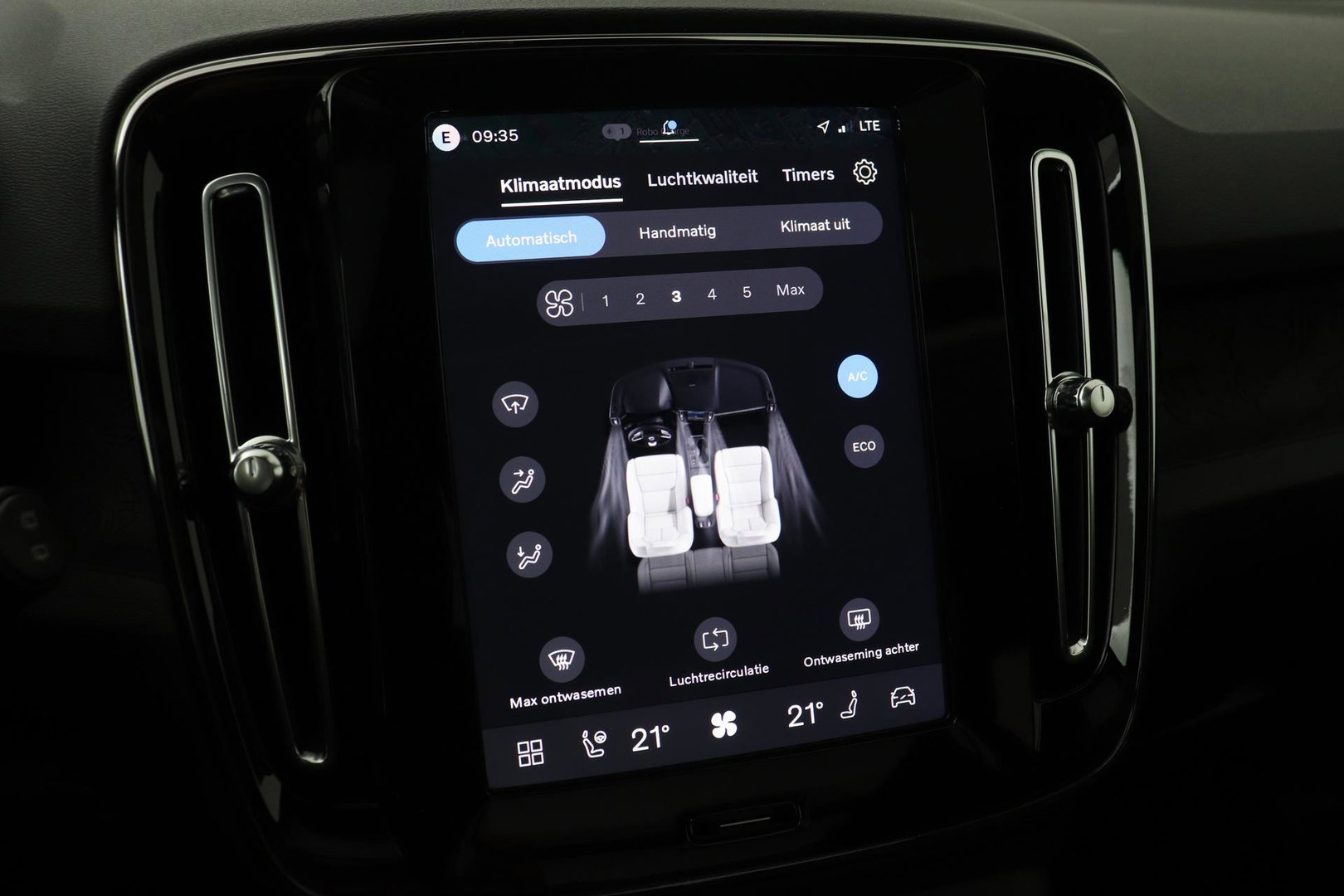 Volvo EX40 Single Motor Extended Range Plus Black Edition | 82 kWh | Panoramadak | Harman/Kardon | Camera