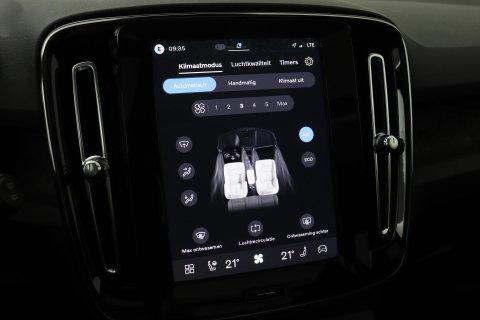 Volvo EX40 Single Motor Extended Range Plus Black Edition | 82 kWh | Panoramadak | Harman/Kardon | Camera