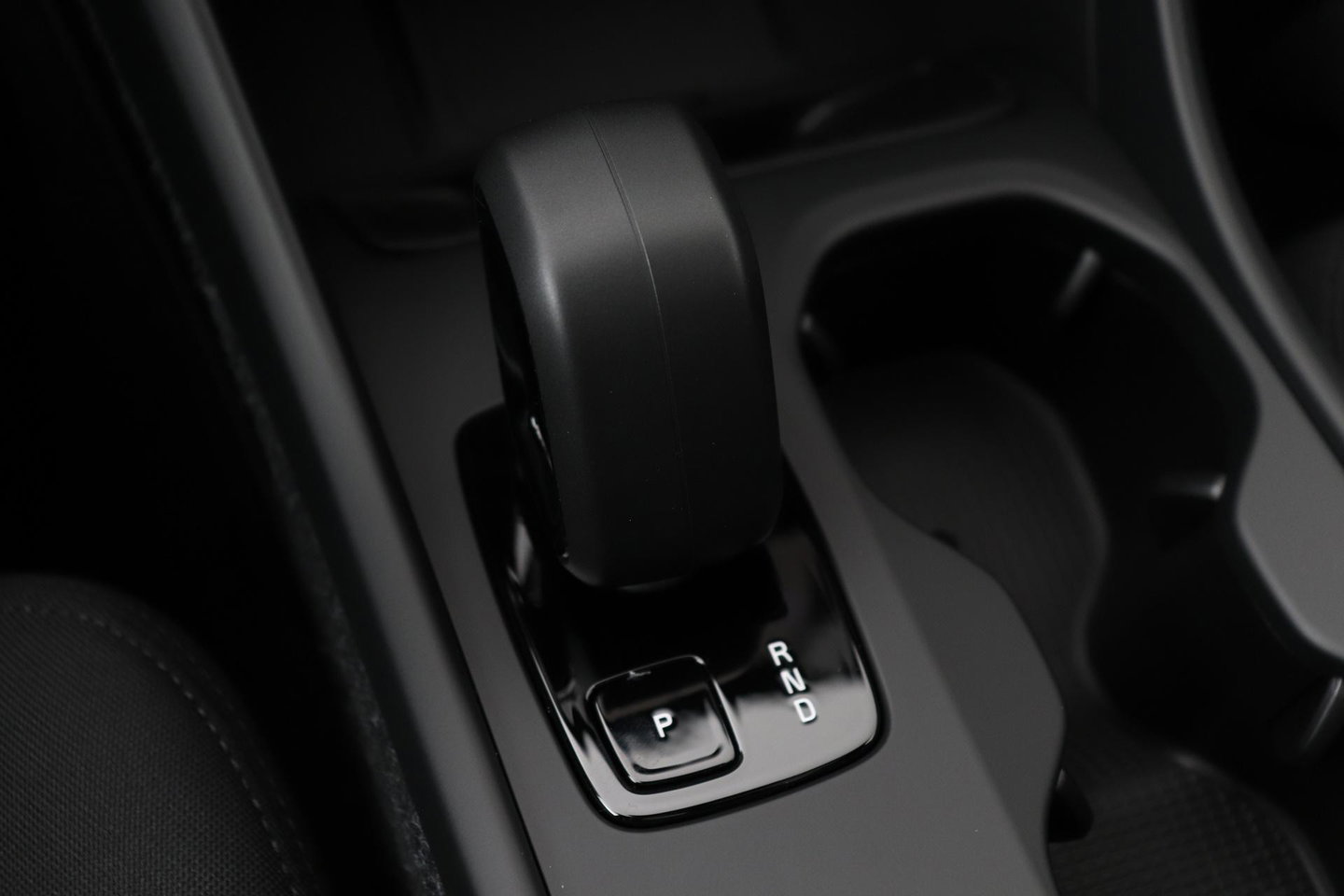 Volvo EX40 Single Motor Extended Range Plus Black Edition | 82 kWh | Panoramadak | Harman/Kardon | Camera