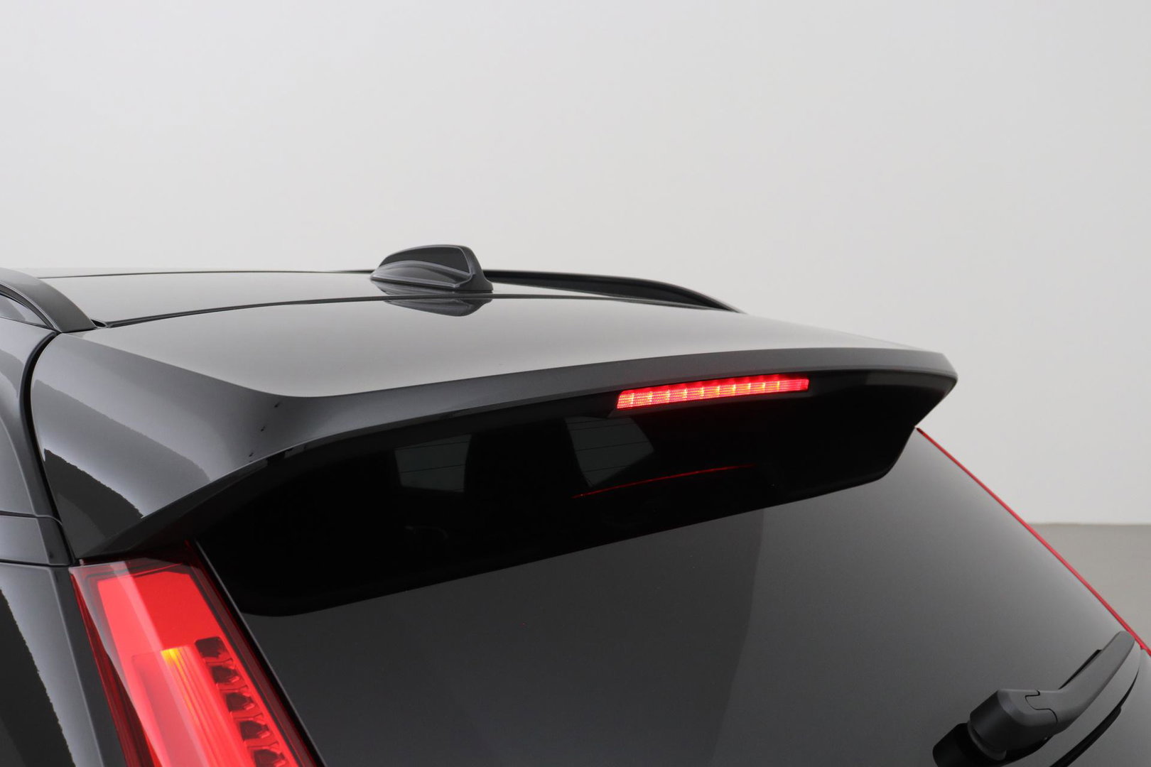 Volvo EX40 Single Motor Extended Range Plus Black Edition | 82 kWh | Panoramadak | Harman/Kardon | Camera
