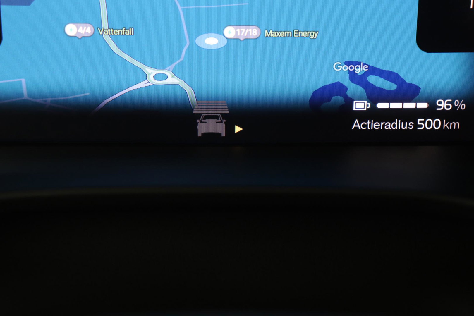 Volvo EX40 Single Motor Extended Range Plus | 82 kWh | Harman/Kardon | Pilot Assist | Warmtepomp | Keyless | Stoel+Stuurverwarming | ACC