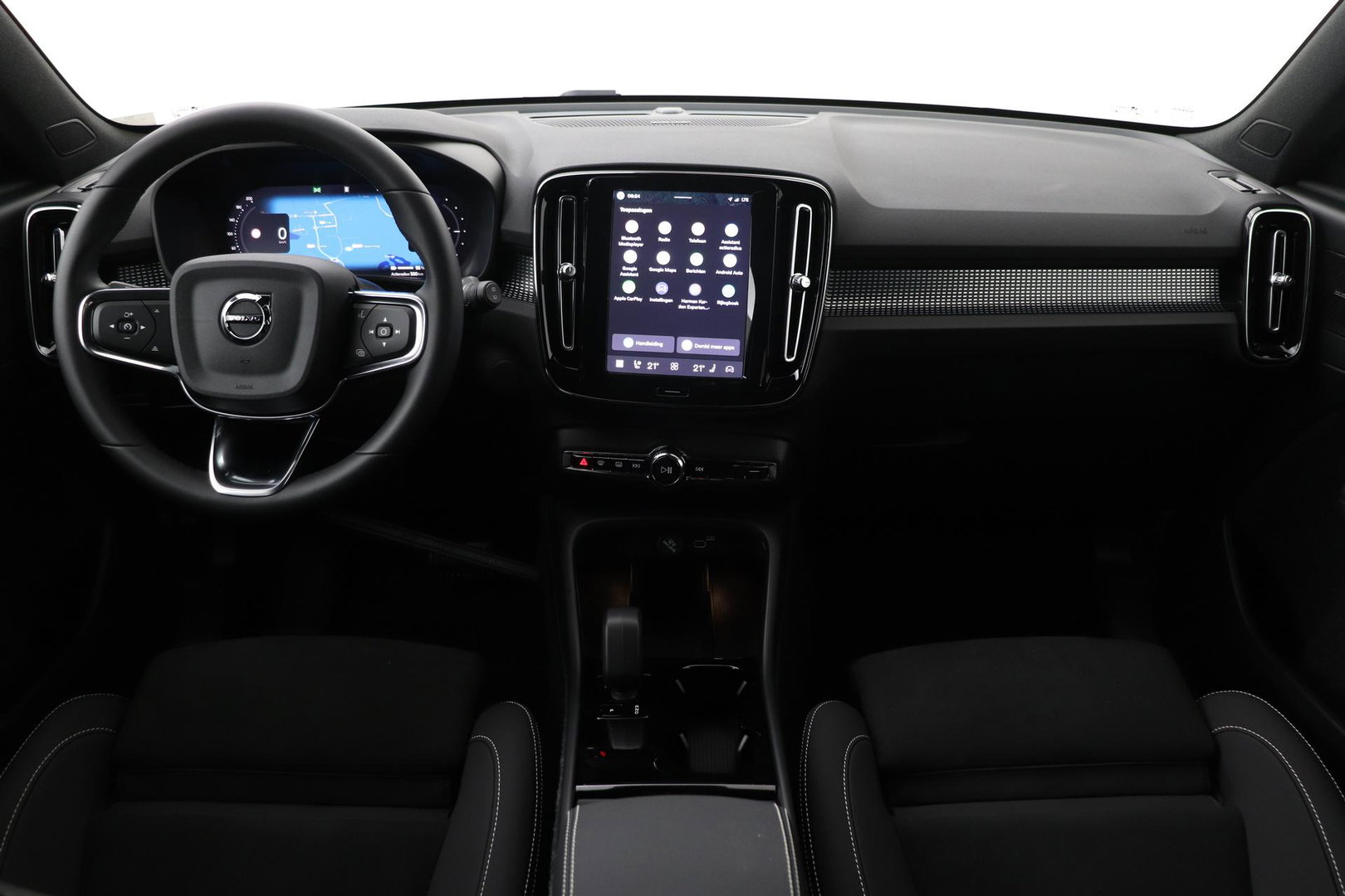 Volvo EX40 Single Motor Extended Range Plus | 82 kWh | Harman/Kardon | Pilot Assist | Warmtepomp | Keyless | Stoel+Stuurverwarming | ACC