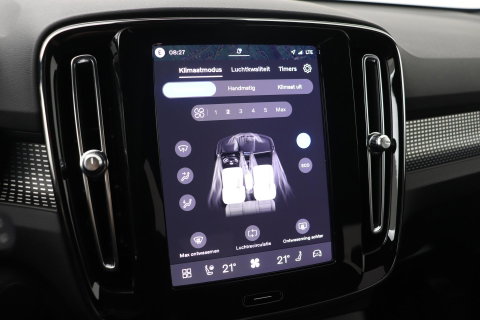 Volvo EX40 Single Motor Extended Range Plus | 82 kWh | Harman/Kardon | Pilot Assist | Warmtepomp | Keyless | Stoel+Stuurverwarming | ACC