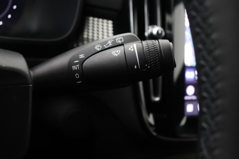 Volvo EX40 Single Motor Extended Range Plus | 82 kWh | Harman/Kardon | Pilot Assist | Warmtepomp | Keyless | Stoel+Stuurverwarming | ACC