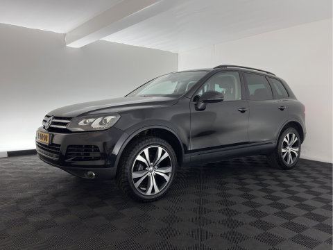 Volkswagen Touareg 3.0 TDI Highline Aut. *LEATHER | XENON | HEATED-COMFORTSEATS | NAVI-FULLMAP | PRIVACY-GLASS | SHIFT-PADDLES | ECC | PDC | CRUISE | TOWBAR | 20''ALU*
