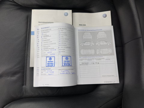 Volkswagen Touareg 3.0 TDI Highline Aut. *LEATHER | XENON | HEATED-COMFORTSEATS | NAVI-FULLMAP | PRIVACY-GLASS | SHIFT-PADDLES | ECC | PDC | CRUISE | TOWBAR | 20''ALU*