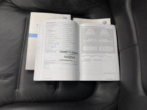 Volkswagen Touareg 3.0 TDI Highline Aut. *LEATHER | XENON | HEATED-COMFORTSEATS | NAVI-FULLMAP | PRIVACY-GLASS | SHIFT-PADDLES | ECC | PDC | CRUISE | TOWBAR | 20''ALU*