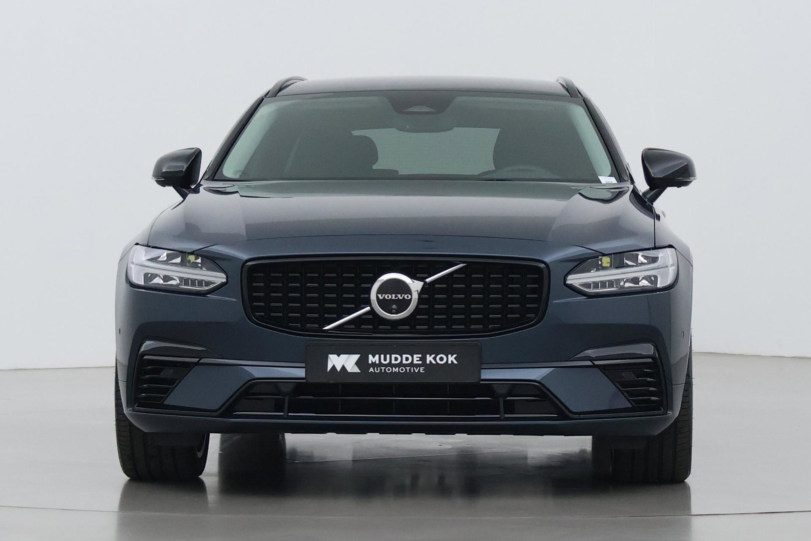 Volvo V90 T6 Plus Dark | Harman/Kardon | BLIS | Stoel- & Stuurverwarming | 360° Camera| ACC | Head-Up