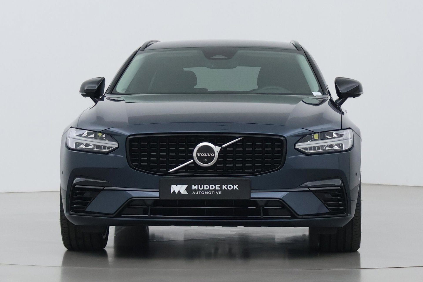 Volvo V90 T6 Plus Dark | Harman/Kardon | BLIS | Stoel- & Stuurverwarming | 360° Camera| ACC | Head-Up