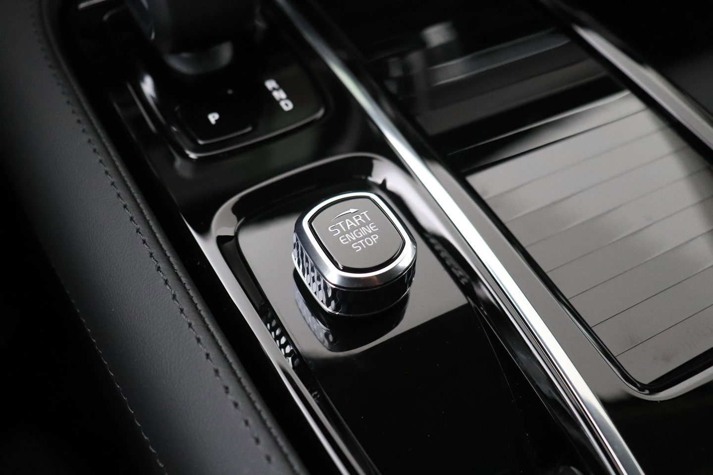 Volvo V90 T6 Plus Dark | Harman/Kardon | BLIS | Stoel- & Stuurverwarming | 360° Camera| ACC | Head-Up
