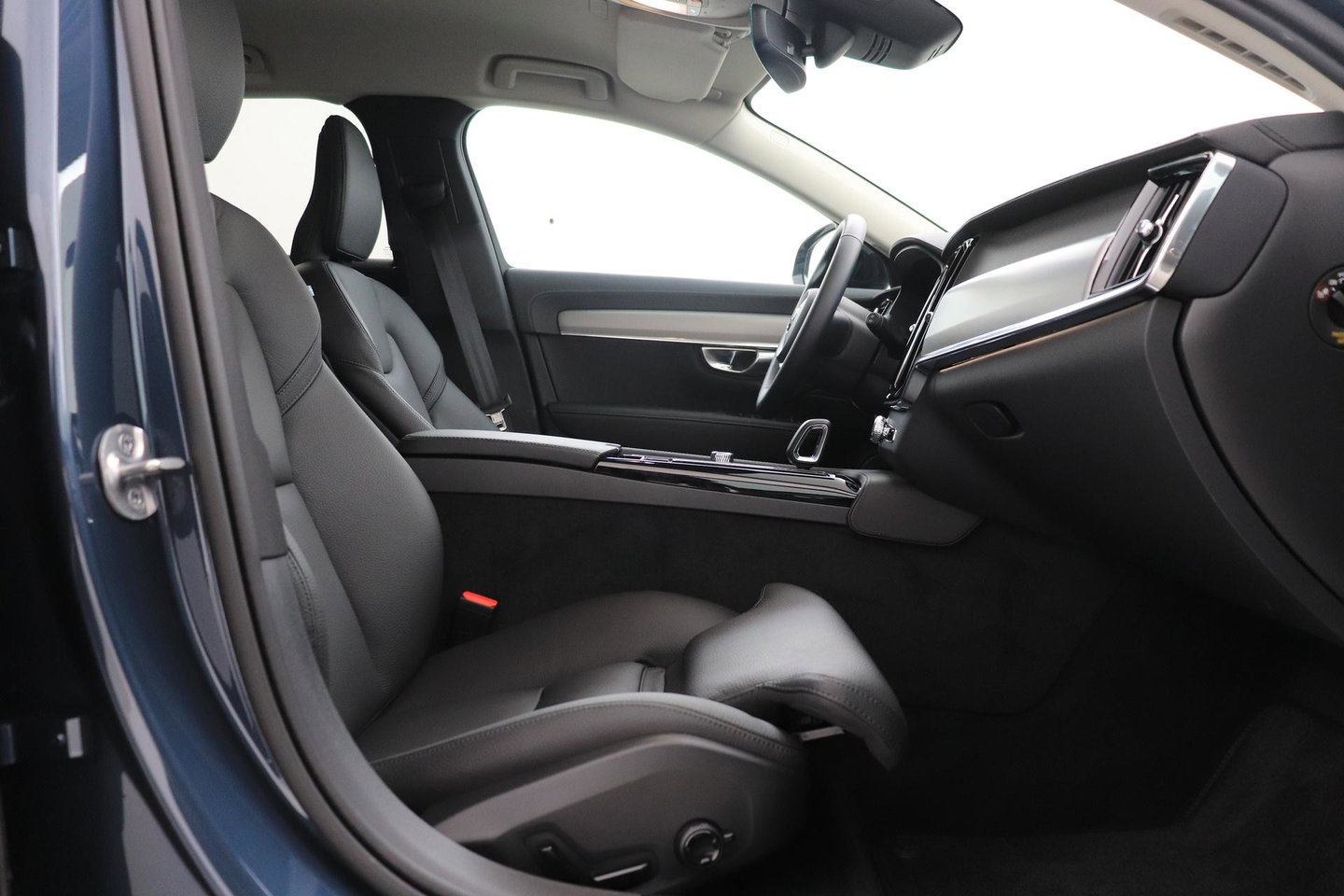 Volvo V90 T6 Plus Dark | Harman/Kardon | BLIS | Stoel- & Stuurverwarming | 360° Camera| ACC | Head-Up