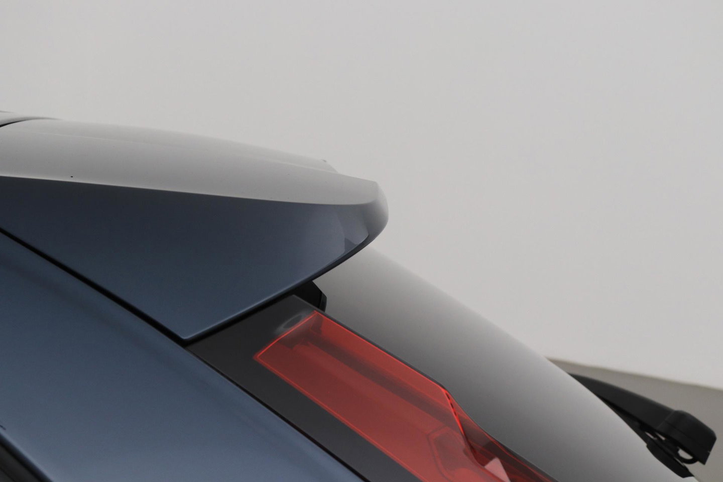 Volvo V90 T6 Plus Dark | Harman/Kardon | BLIS | Stoel- & Stuurverwarming | 360° Camera| ACC | Head-Up