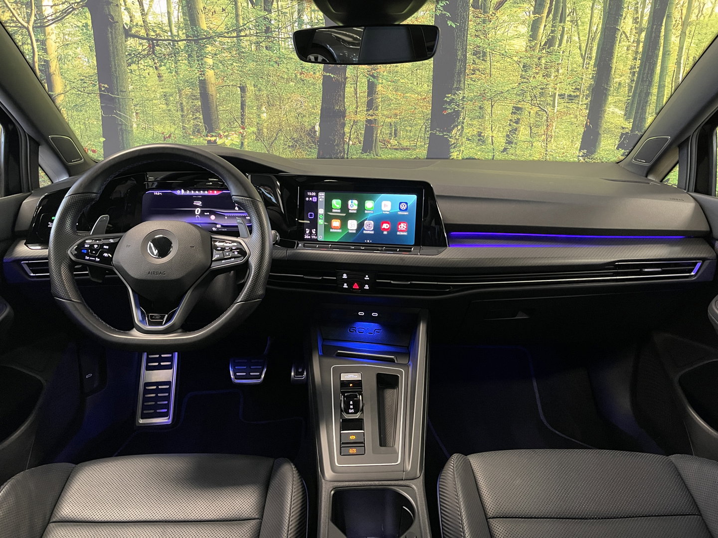 Volkswagen Golf 2.0 TSI R 4Motion | Panoramadak | Harman Kardon | Apple Carplay | Keyless | Sfeerverlichting | Leder |