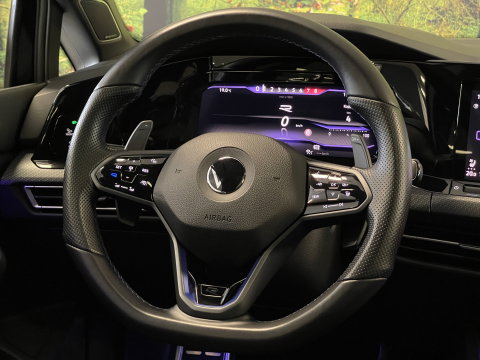Volkswagen Golf 2.0 TSI R 4Motion | Panoramadak | Harman Kardon | Apple Carplay | Keyless | Sfeerverlichting | Leder |