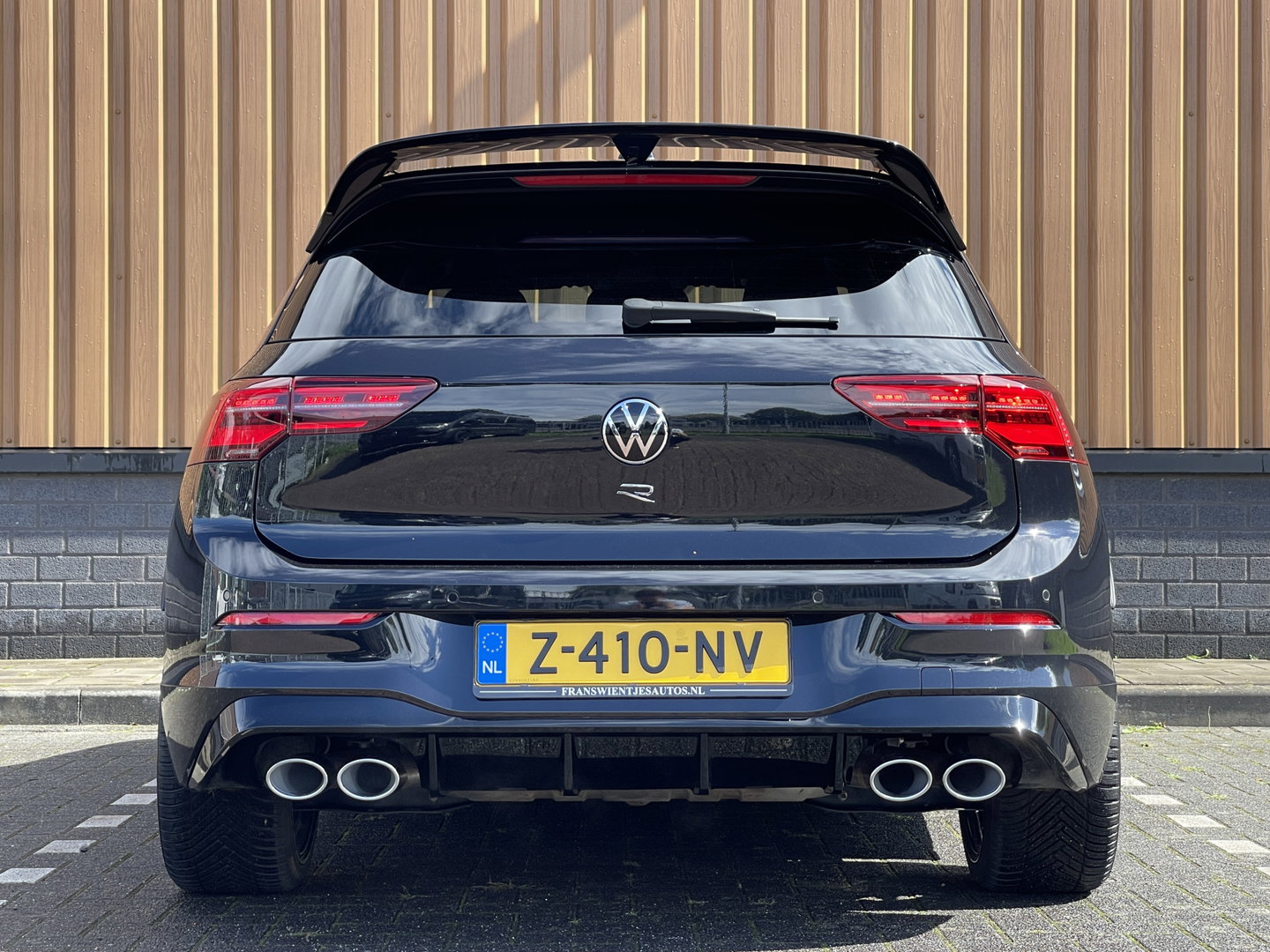 Volkswagen Golf 2.0 TSI R 4Motion | Panoramadak | Harman Kardon | Apple Carplay | Keyless | Sfeerverlichting | Leder |
