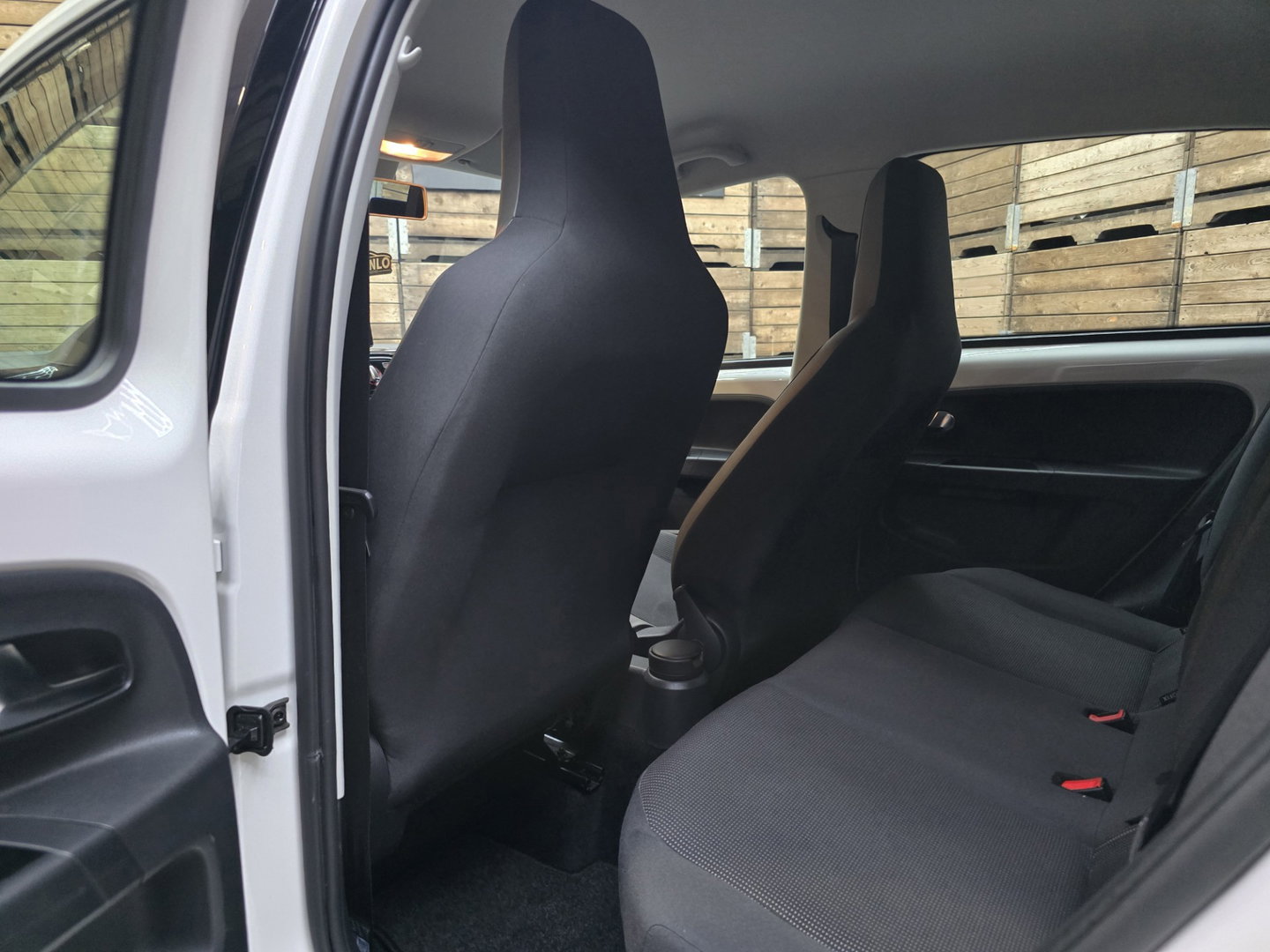 Volkswagen up! 1.0 high up! BlueMotion Navi Airconditioning Bluetooth 15"LM