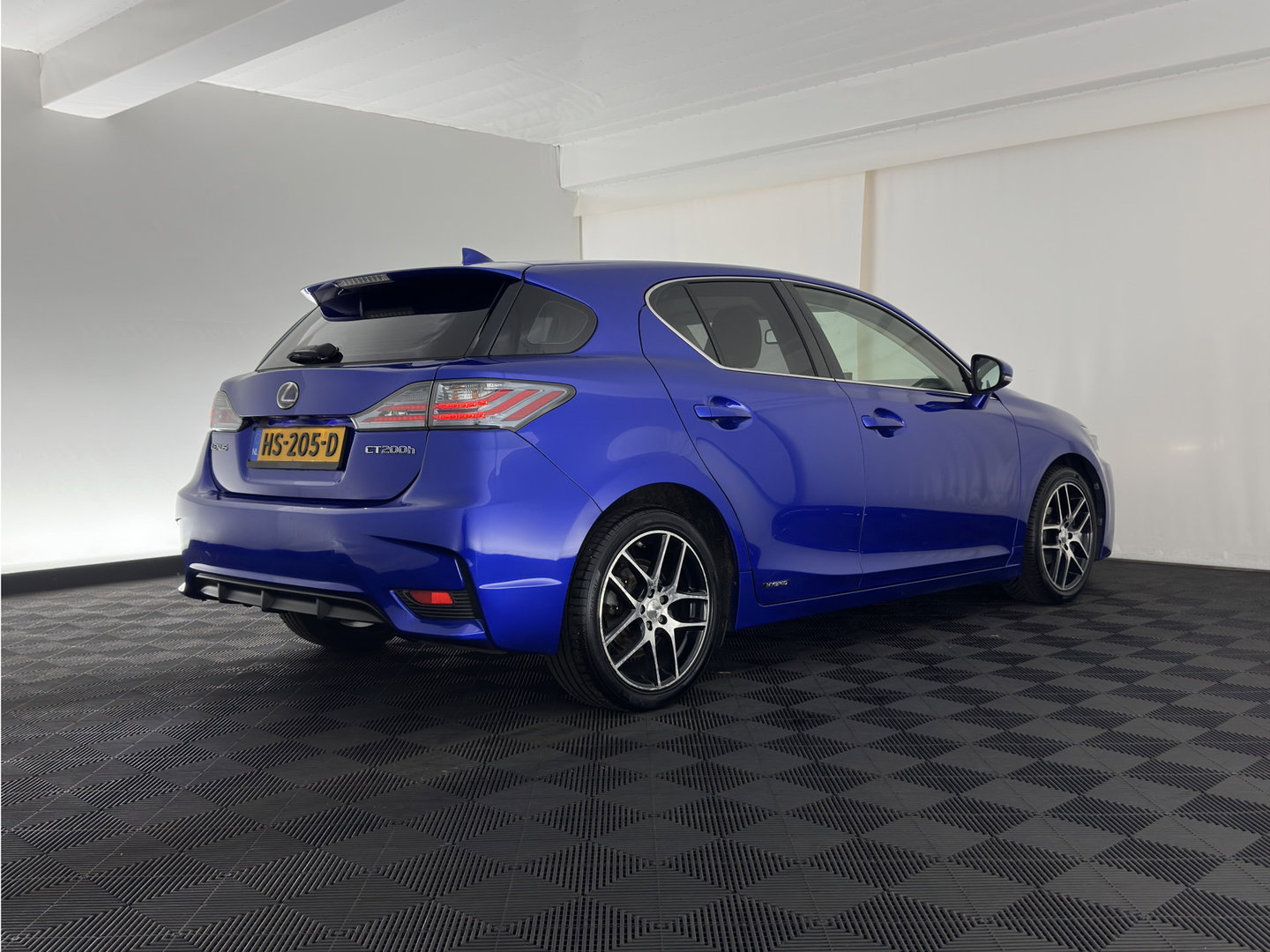 Lexus CT 200h Business Line Aut. *NAVI-FULLMAP | CAMERA | COMFORT-SEATS | PRIVACY-GLASS | ECC | PDC | CRUISE | 17''ALU*