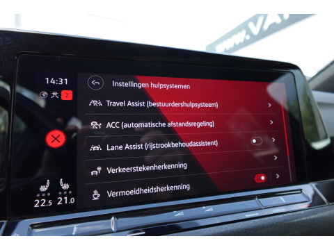 Volkswagen Golf 2.0 TSI GTI CLUBSPORT PANO CAM