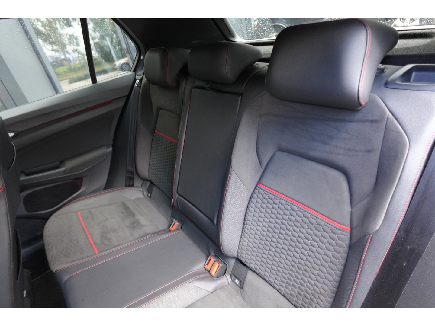 Volkswagen Golf 2.0 TSI GTI CLUBSPORT PANO CAM