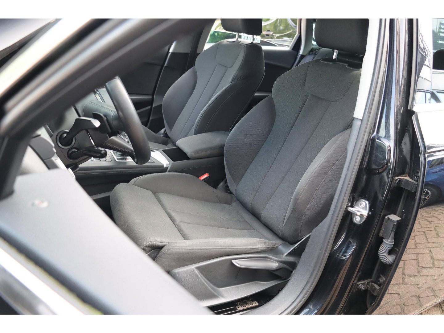 Audi A4 Limousine 1.4 TFSI Sport Edition 150PK | Dealeronderhouden