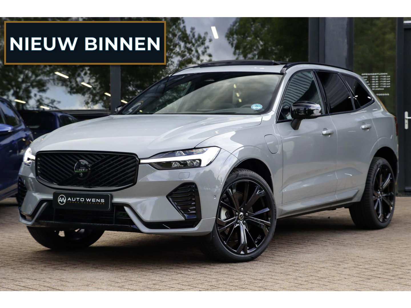 Volvo XC60 T6 AWD Plus Black Edition | Luchtvering | Trekhaak | Pano | 360 Cam | 21 inch