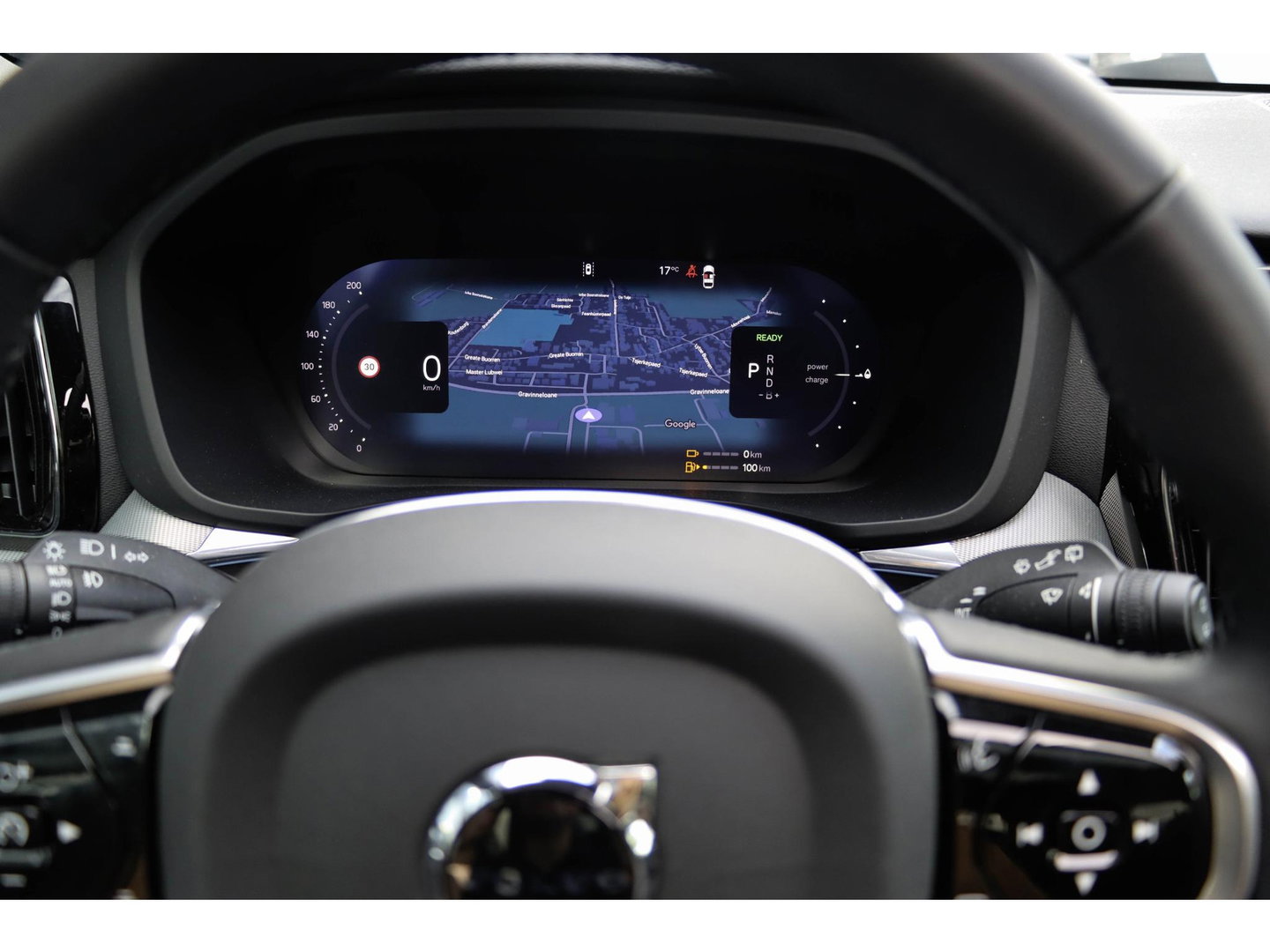 Volvo XC60 T6 AWD Plus Black Edition | Luchtvering | Trekhaak | Pano | 360 Cam | 21 inch