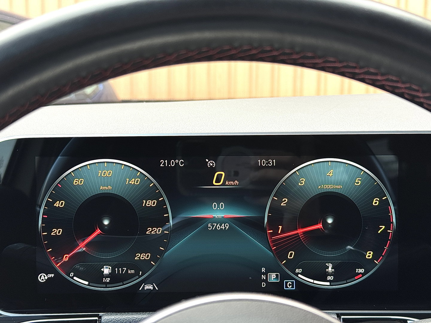 Mercedes-Benz GLA 200 Business Solution AMG | Origineel Nederlands | 1e Eigenaar | Panoramadak | Elektrische Trekhaak | Multibeam Led | Camera | Memory Seats | Stoelverwarming |
