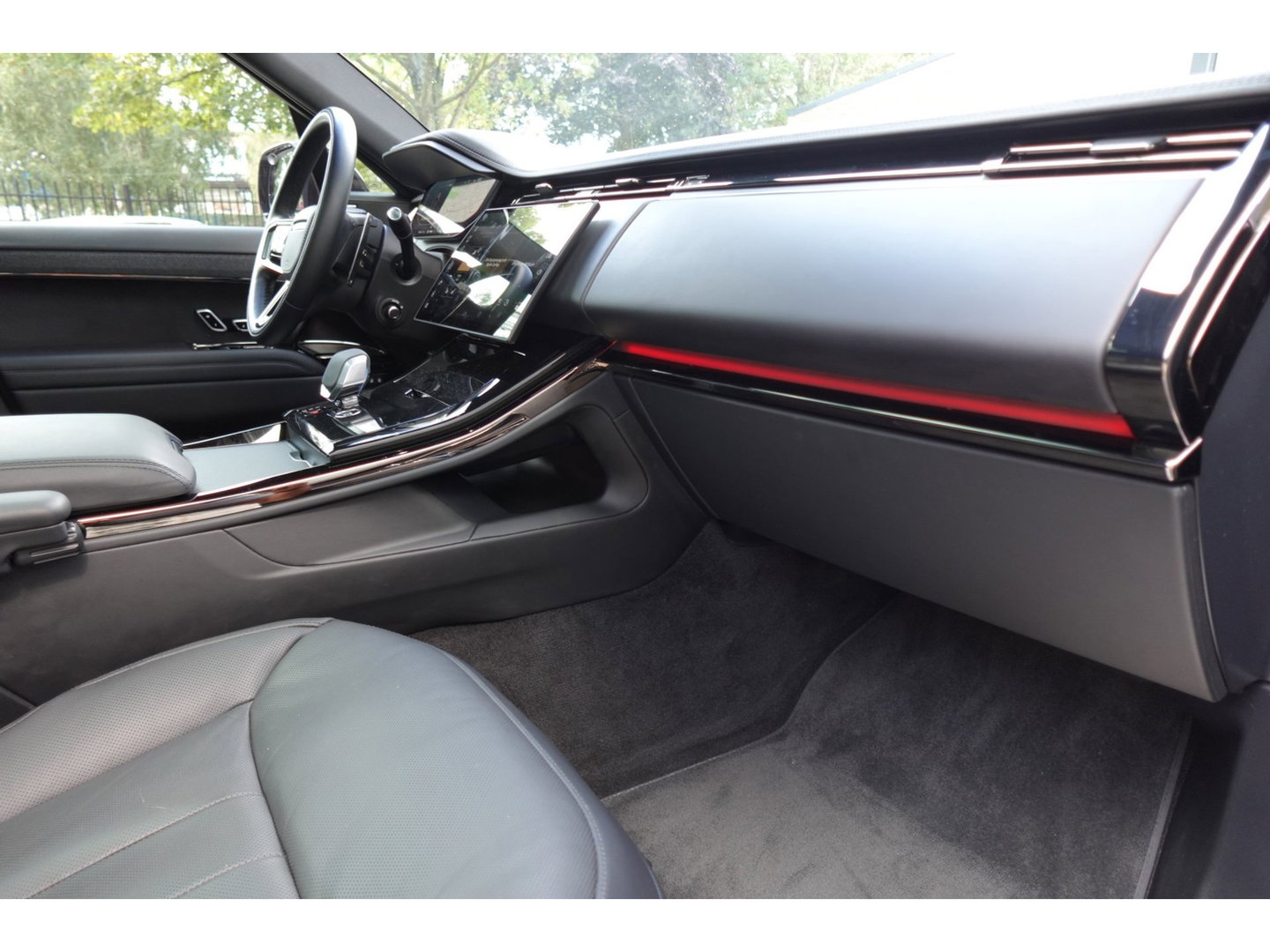 Land Rover Range Rover Sport 3.0 P460e Dynamic SE PPF SOFTCLOSE PANO 23 INCH!