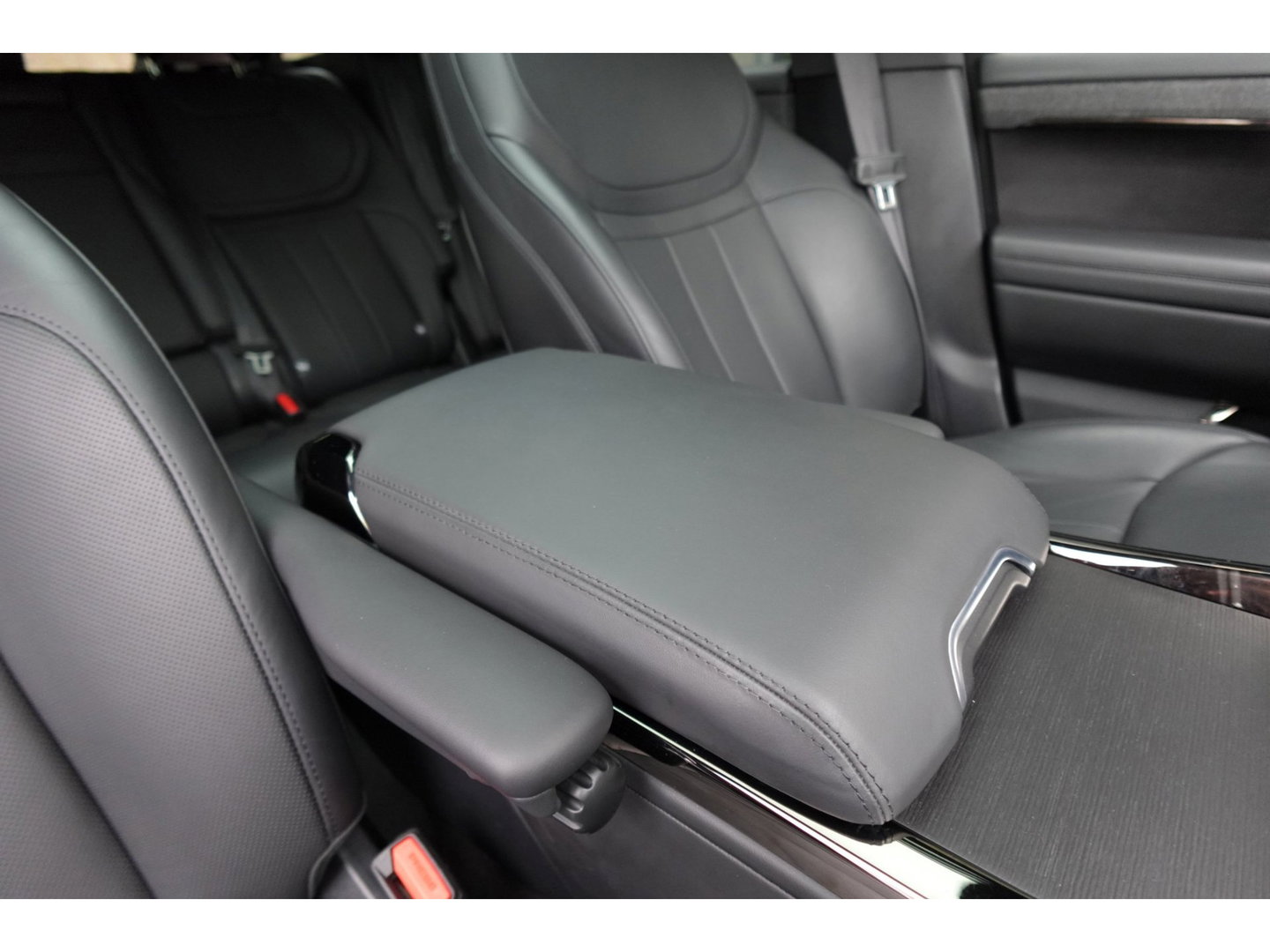 Land Rover Range Rover Sport 3.0 P460e Dynamic SE PPF SOFTCLOSE PANO 23 INCH!