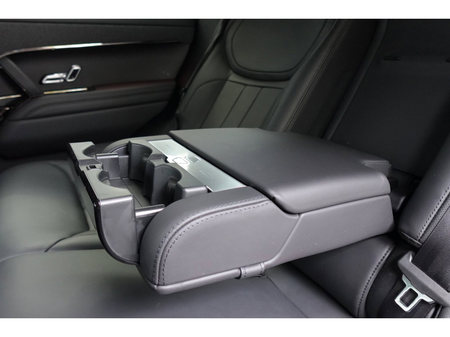Land Rover Range Rover Sport 3.0 P460e Dynamic SE PPF SOFTCLOSE PANO 23 INCH!