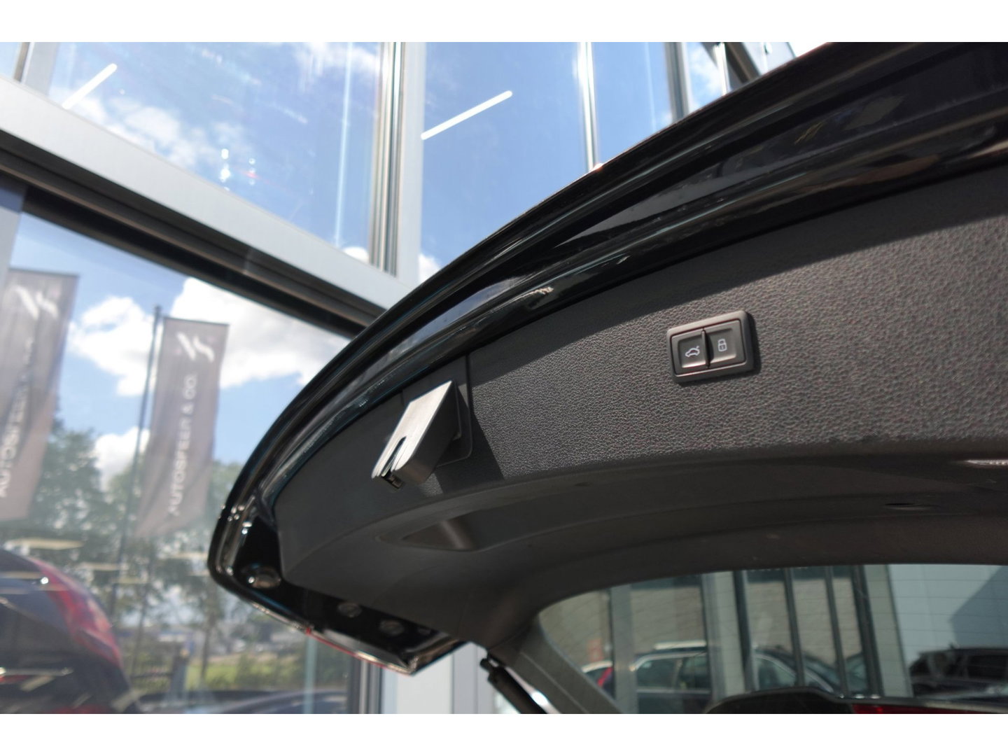 Audi Q5 55 TFSI e S Quattro 360 PANO 3X S-LINE HUD TREKHAAK