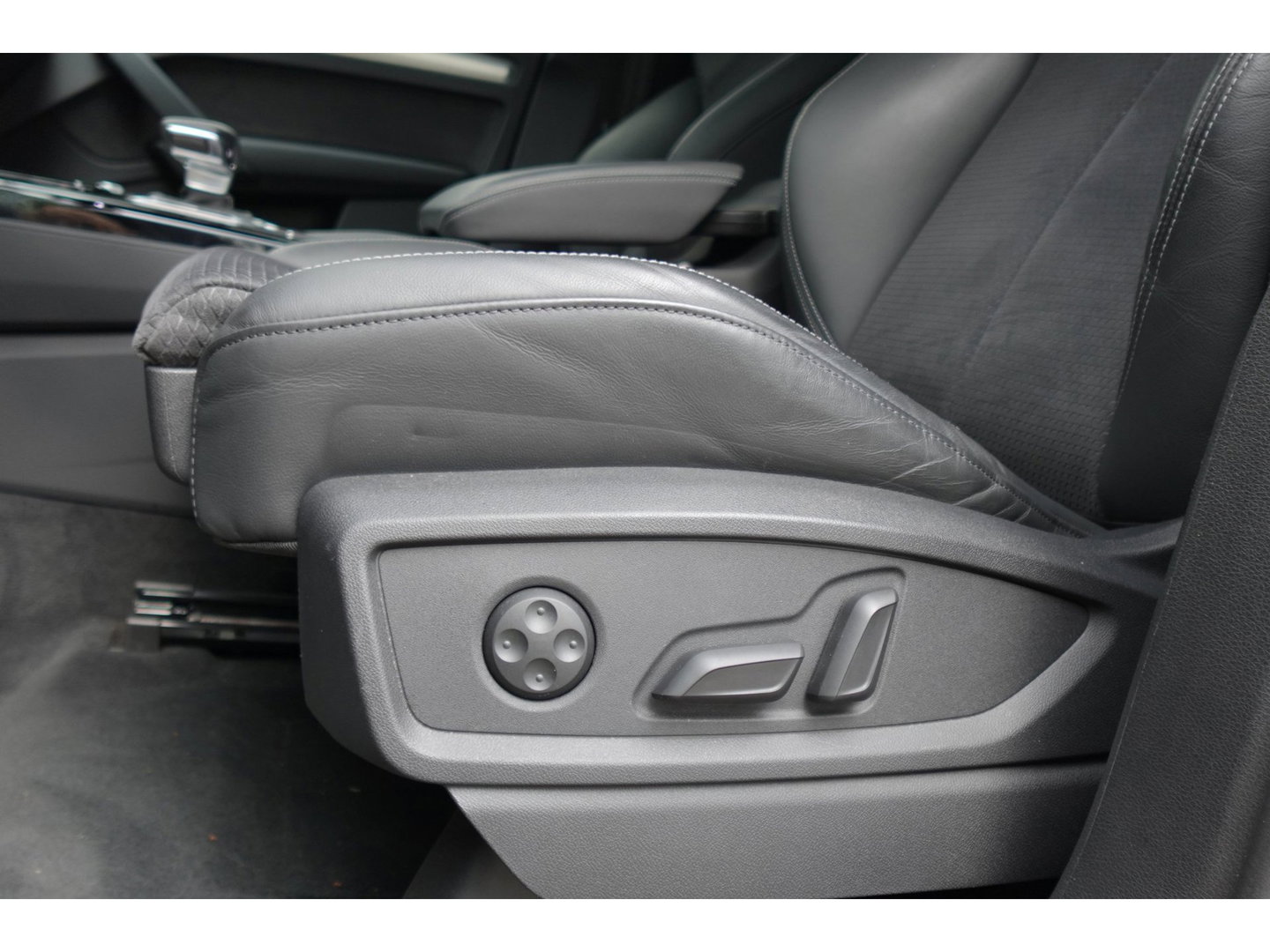 Audi Q5 55 TFSI e S Quattro 360 PANO 3X S-LINE HUD TREKHAAK