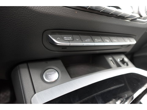Audi Q5 55 TFSI e S Quattro 360 PANO 3X S-LINE HUD TREKHAAK