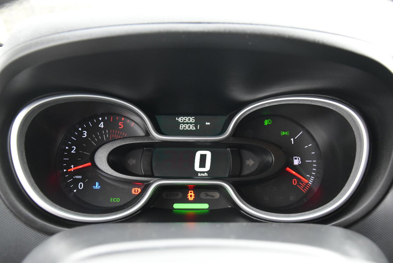 Nissan NV300
