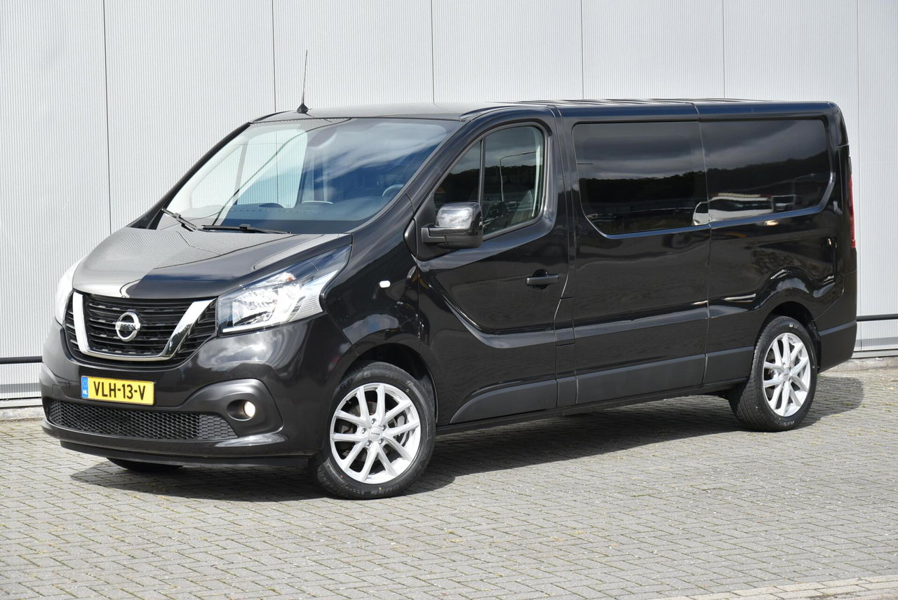 Nissan NV300