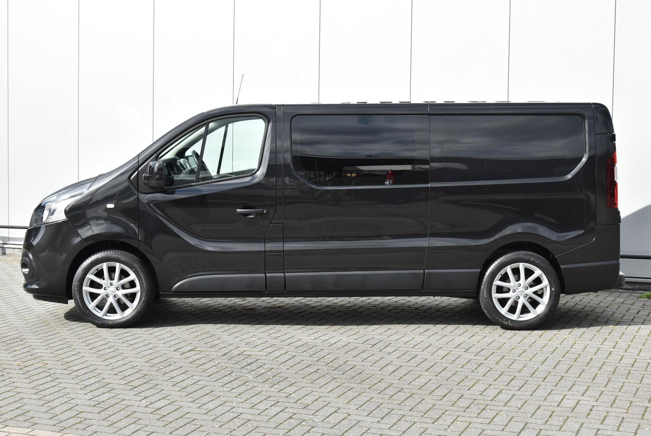 Nissan NV300