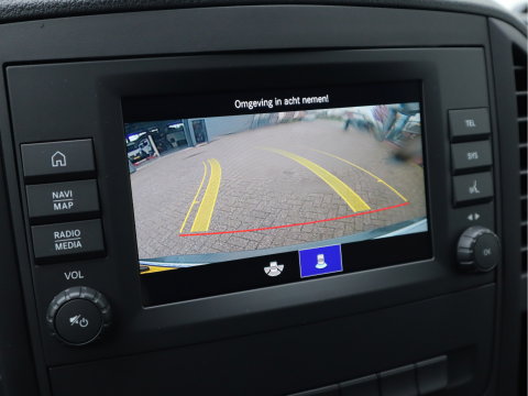 Mercedes-Benz eVito 112 66 kWh SoH 97,6 % AC + DC Snelladen L2 Lang - LM - Camera - 3 Zits - Betimmerd