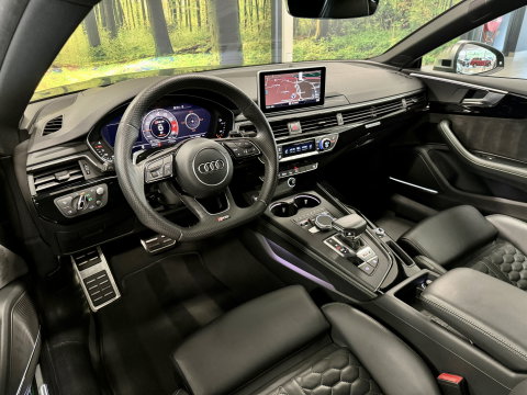 Audi RS5 Coupé 2.9 TFSI quattro Pro Line Plus | 451 PK! | Panoramadak | Bang & Olufsen | Dynamic Pakket | Head-Up Display | 360 Graden Camera | Apple Carplay | Adaptieve Cruise Control | DAB | Led Matrix |