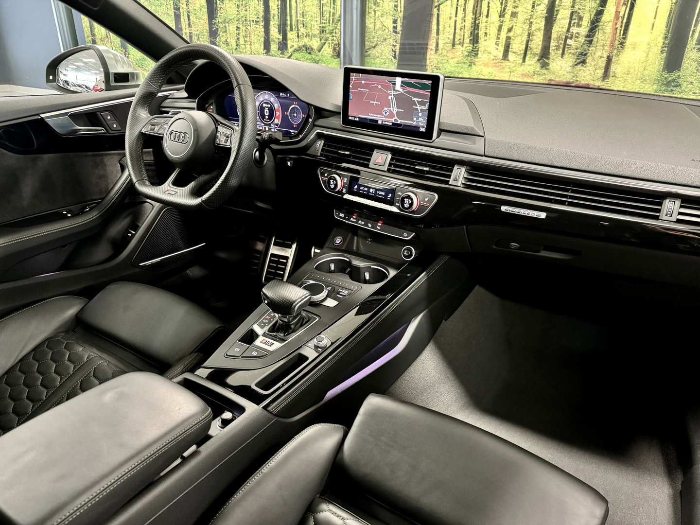 Audi RS5 Coupé 2.9 TFSI quattro Pro Line Plus | 451 PK! | Panoramadak | Bang & Olufsen | Dynamic Pakket | Head-Up Display | 360 Graden Camera | Apple Carplay | Adaptieve Cruise Control | DAB | Led Matrix |