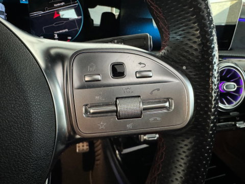 Mercedes-Benz CLA-Klasse 250 Premium Plus Pano|Burmeister|Sfeer|Camera|Lane