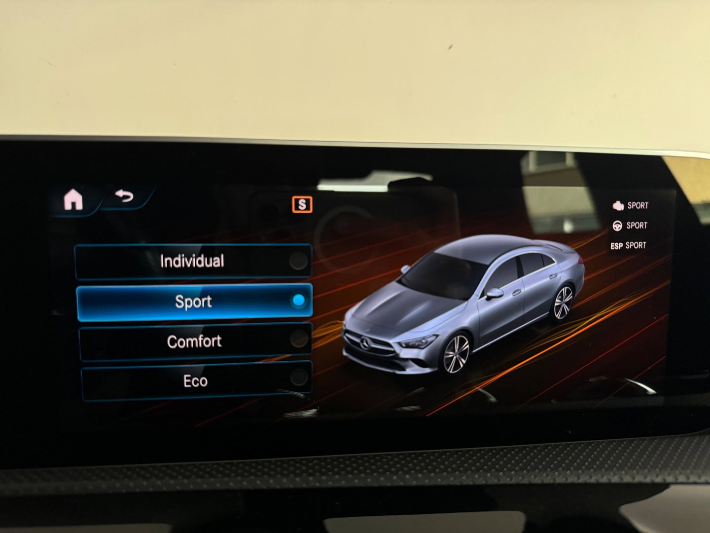 Mercedes-Benz CLA-Klasse 250 Premium Plus Pano|Burmeister|Sfeer|Camera|Lane