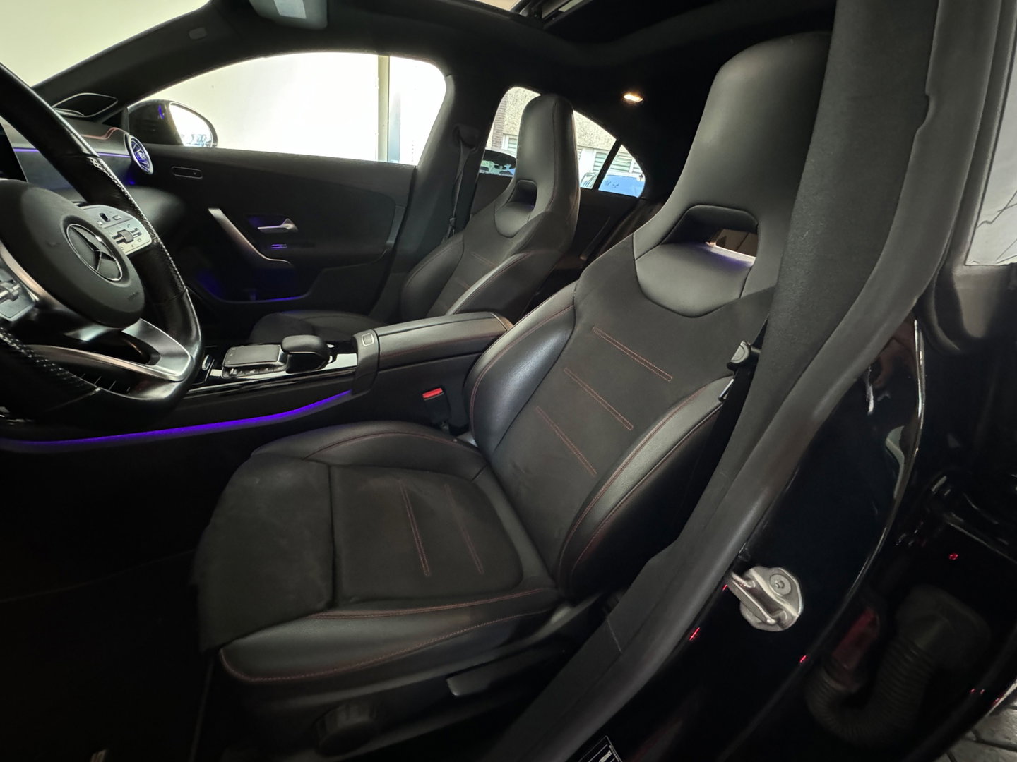 Mercedes-Benz CLA-Klasse 250 Premium Plus Pano|Burmeister|Sfeer|Camera|Lane