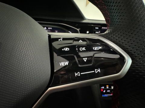 Volkswagen Polo 2.0 TSI GTI Pano|Beats|ACC|Lane|IQ Lights|Carplay