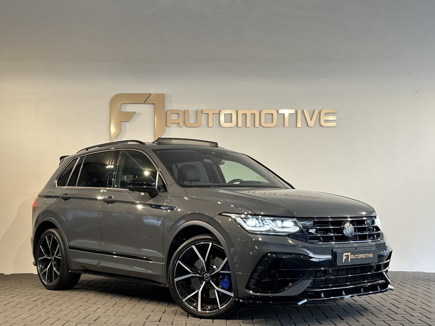 Volkswagen Tiguan 2.0 TSI R 75 Edition 4Motion Pano|Maxton|Volleder|360|ACC