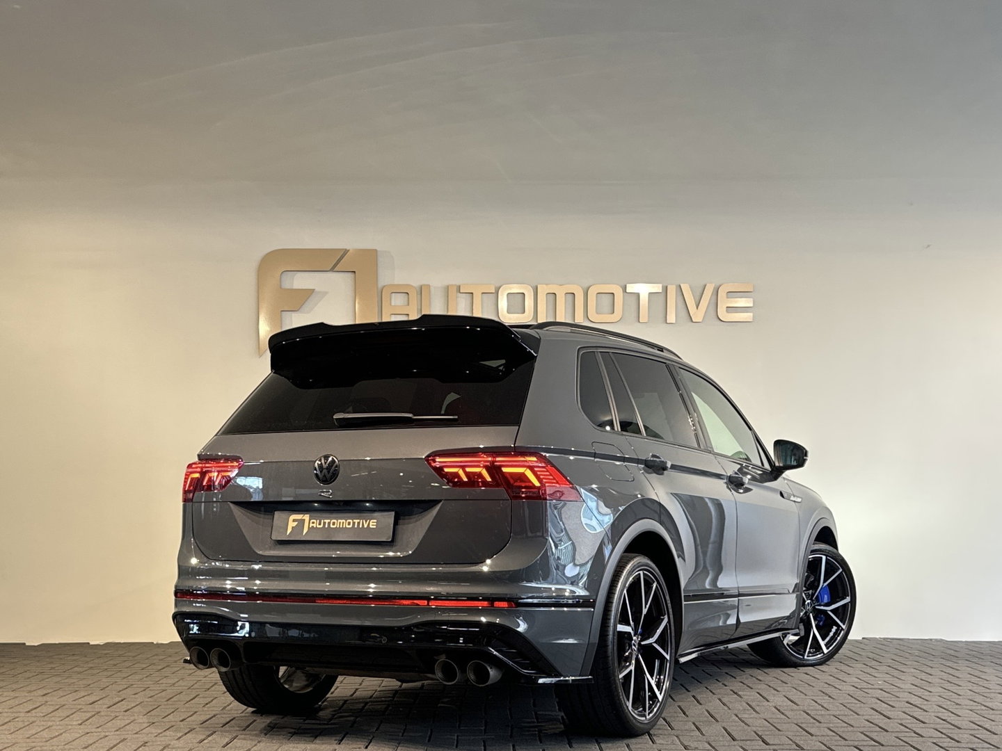 Volkswagen Tiguan 2.0 TSI R 75 Edition 4Motion Pano|Maxton|Volleder|360|ACC