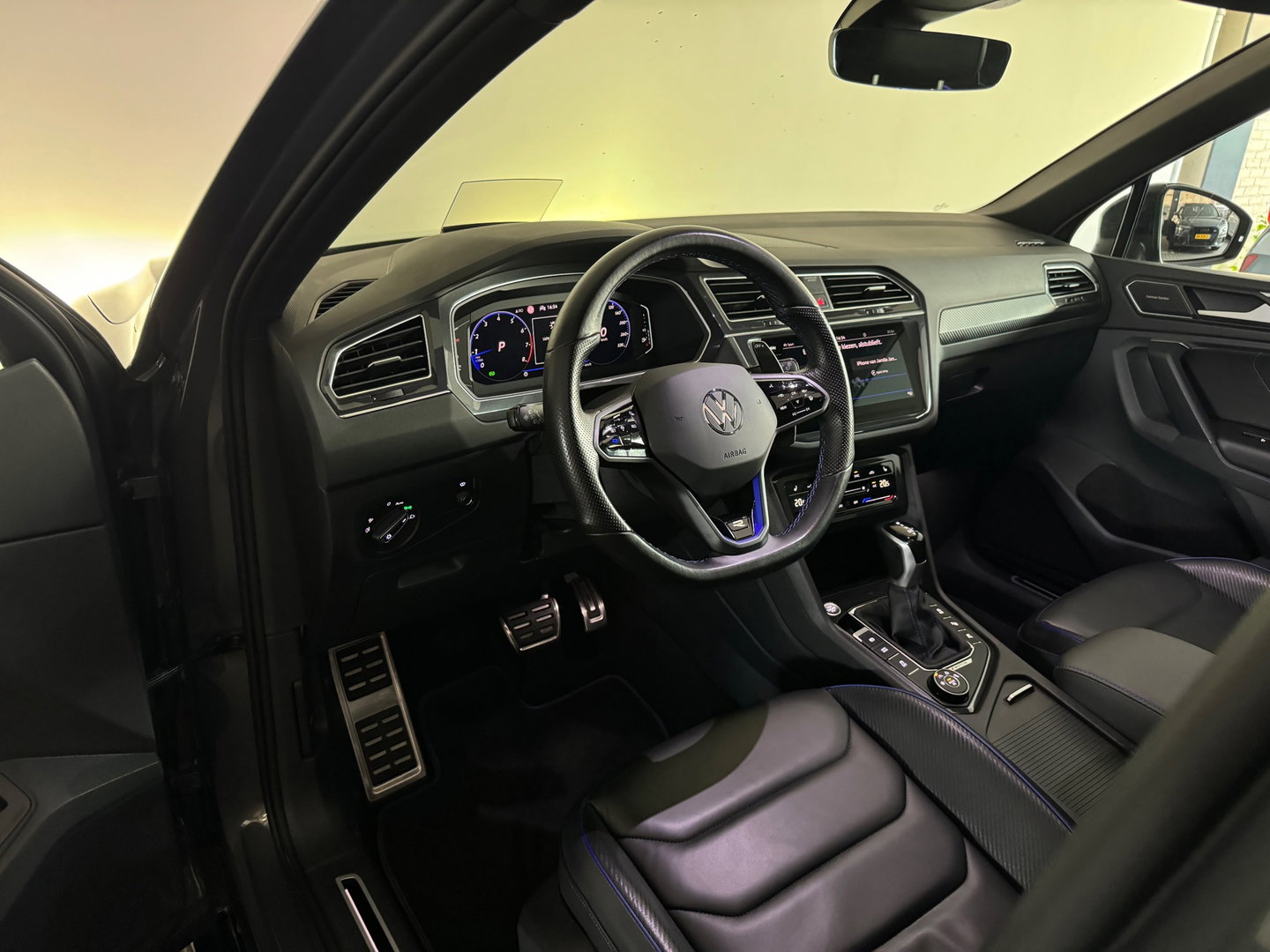 Volkswagen Tiguan 2.0 TSI R 75 Edition 4Motion Pano|Maxton|Volleder|360|ACC