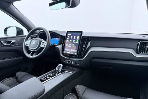 Volvo XC60 T6 Plus Black Edition | Harman/Kardon | Panoramadak | ACC | 360° Camera | Head-Up | Pilot Assist | Stoel+Stuurverwarming